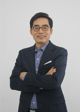에듀베이션㈜ 대표이사  이철훈